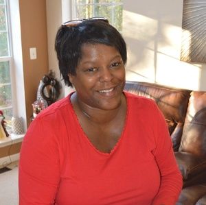 Meet your Posher, Linda